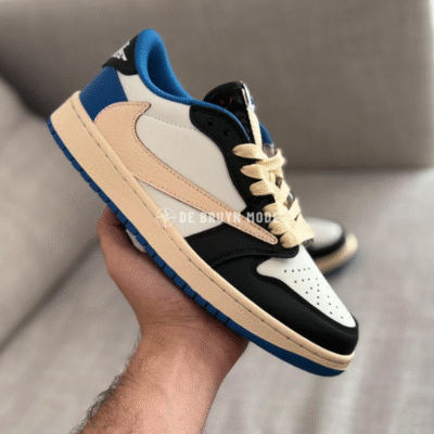 Nike Travis Scott x Jordan Low OG